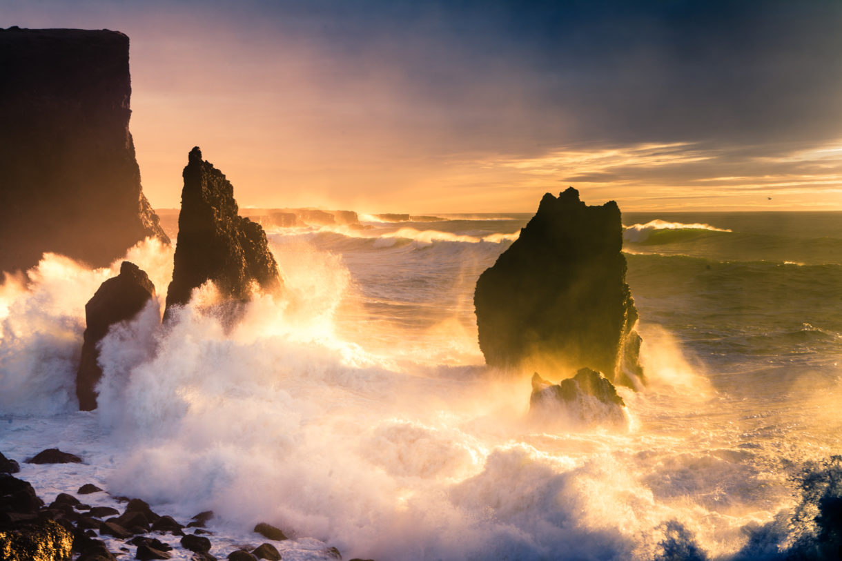 pounding-waves-amazingiceland-is