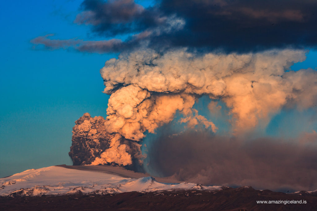 Sunset on ash cloud in the 2010 eruption of Eyjafjallajokull volcano on the south coast of Iceland