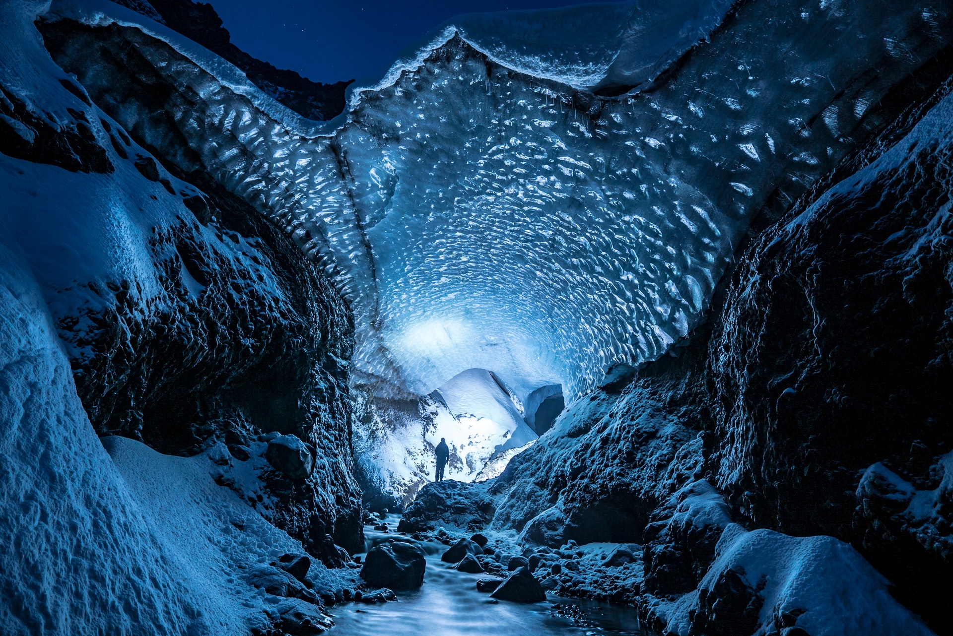 Ice cave in Gigjökull glacier, Iceland