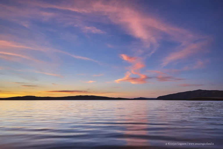 Veiðivötn (“the Fishing Lakes”) is a compact wilderness of roughly fifty crater lakes in Iceland’s central highlands—born from fire in 1477
