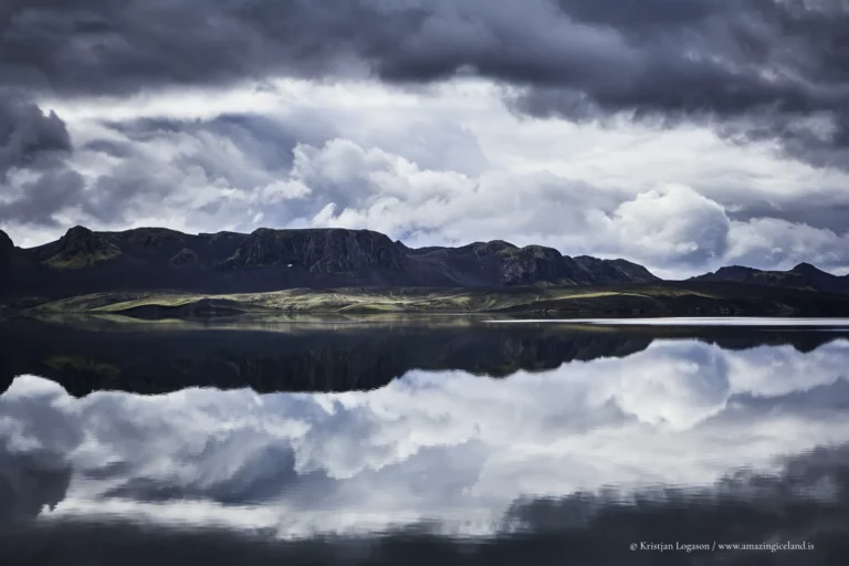 Veiðivötn (“the Fishing Lakes”) is a compact wilderness of roughly fifty crater lakes in Iceland’s central highlands—born from fire in 1477