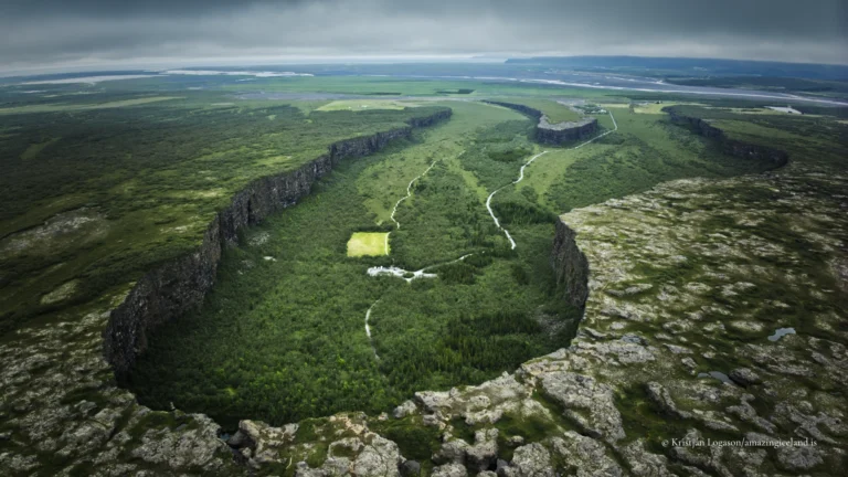 Ásbyrgi is a canyon that resists ordinary explanation at first glance.
